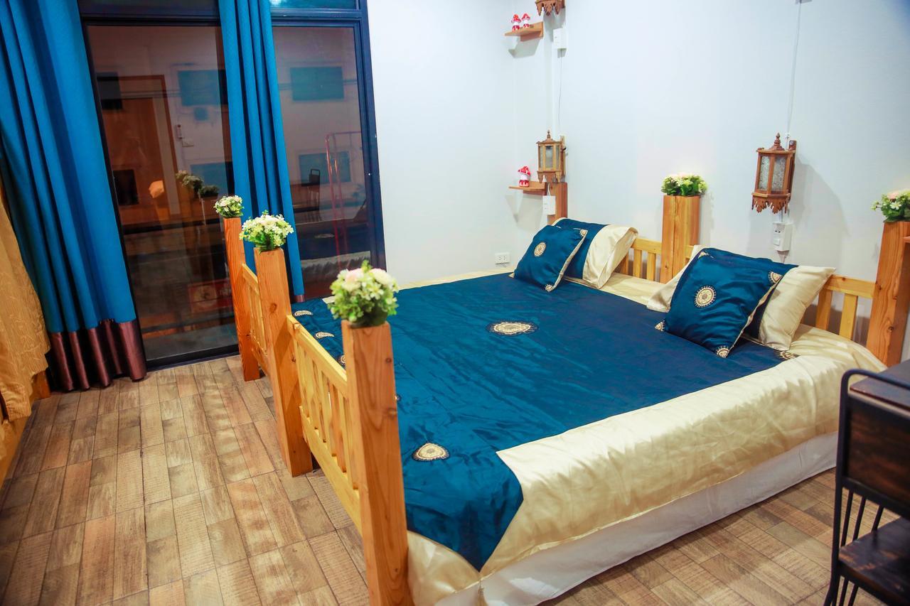 The Sun Hostel Chiang Mai Esterno foto